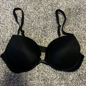 Victorias Secret Plunge Bra 36C